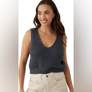 NWOT O’Neill Dorie Sleeveless V-Neck Sweater in Slate Gray Size Small
